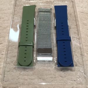 3 Fitbit Versa bands